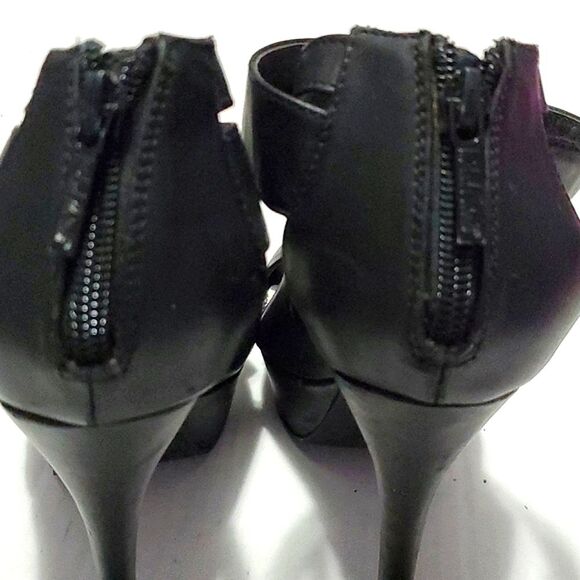 Michael Antonio Black Leather Crossed Party Event Stiletto Heels 7.5 - Picture 6 of 14